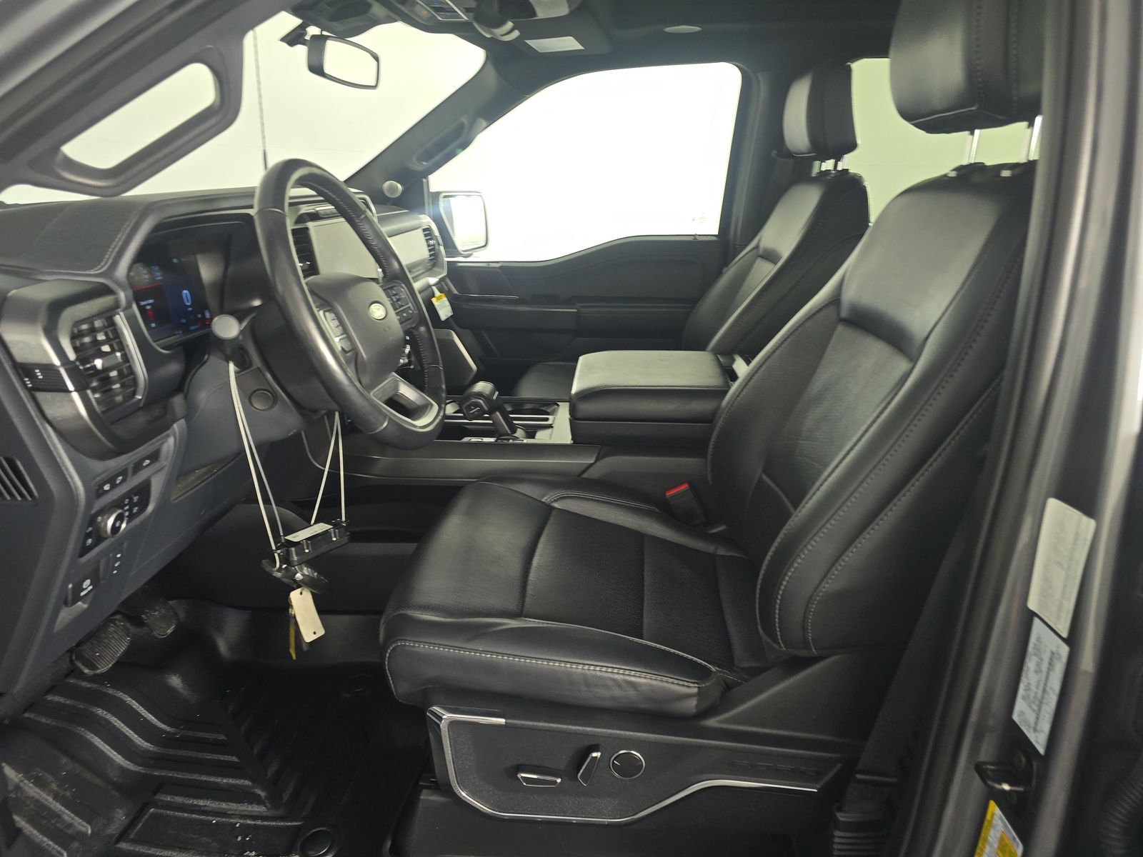 2024 Ford F-150 Hybrid Lariat AWD