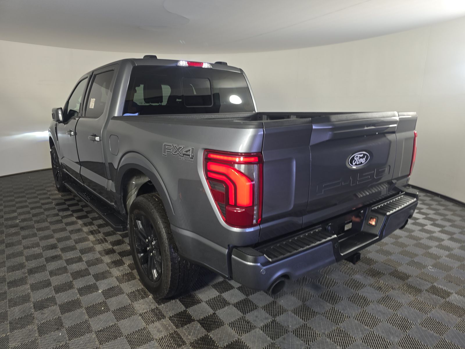 2024 Ford F-150 Hybrid Lariat AWD