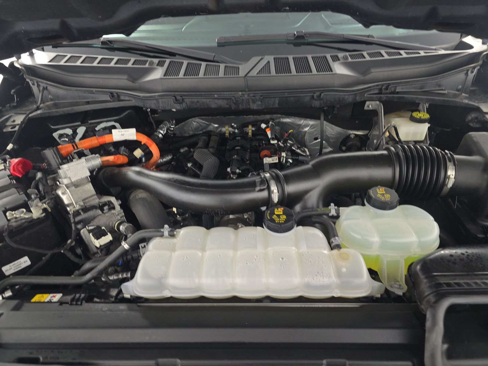 2024 Ford F-150 Hybrid Lariat AWD