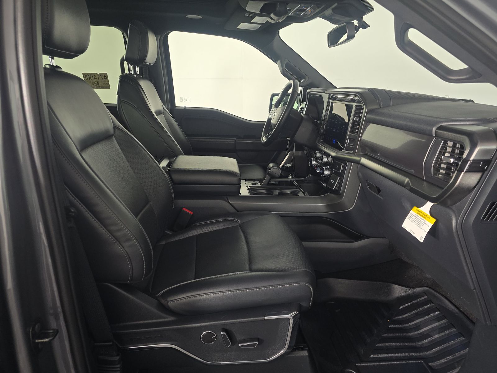 2024 Ford F-150 Hybrid Lariat AWD