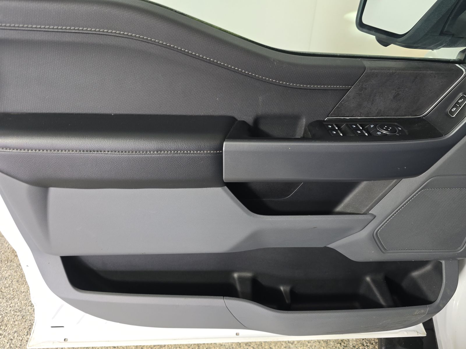 2024 Ford F-150 XLT AWD