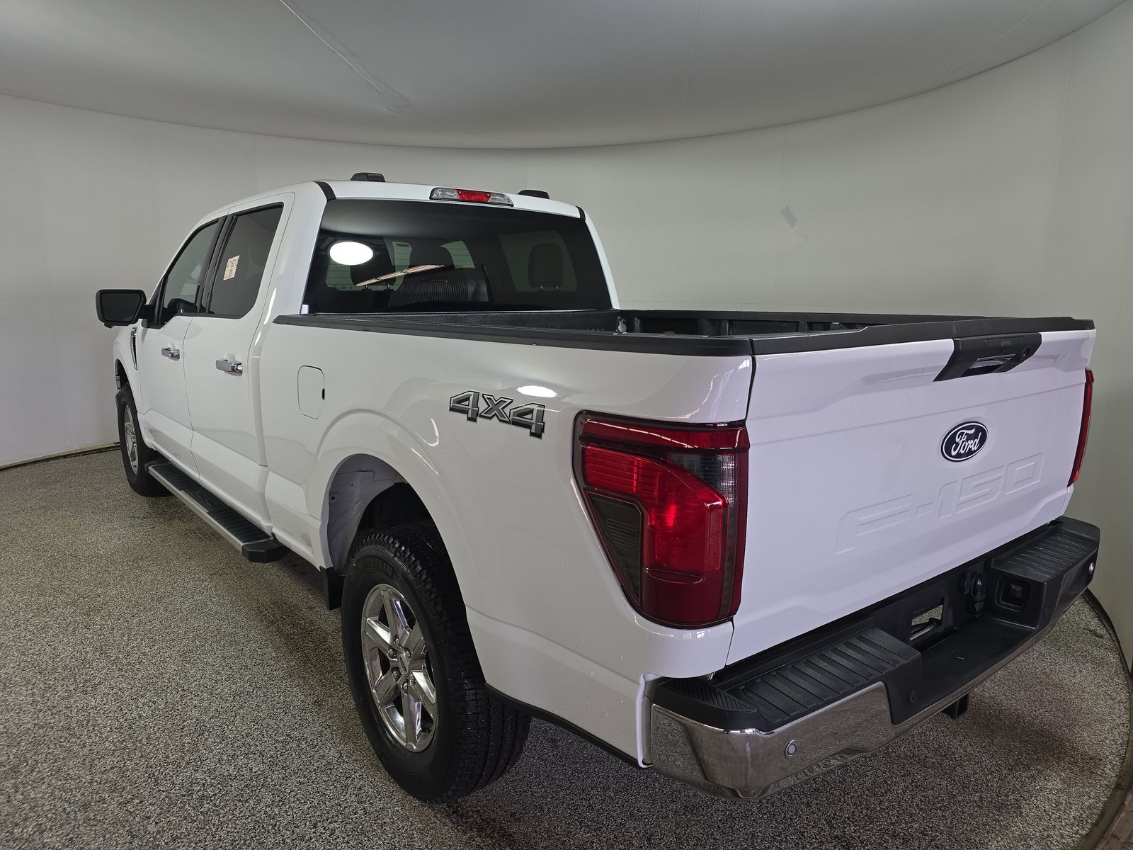 2024 Ford F-150 XLT AWD