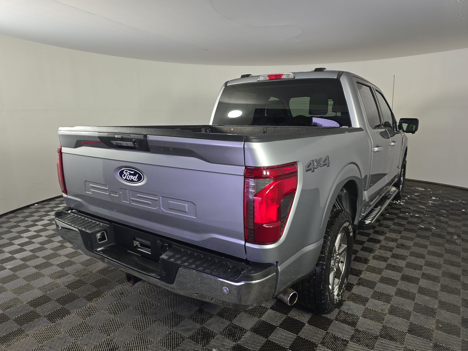 2024 Ford F-150 XLT AWD