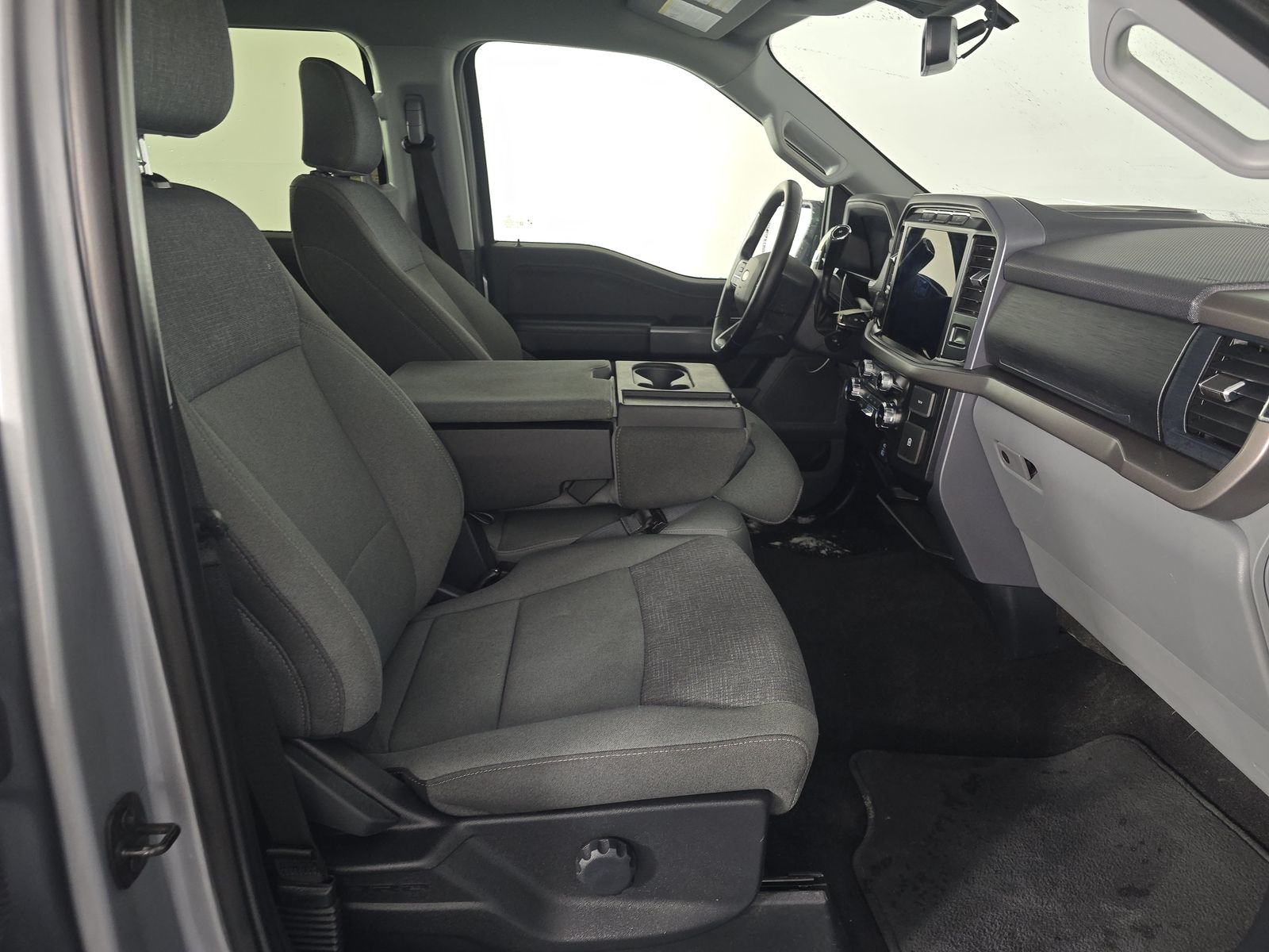 2024 Ford F-150 XLT AWD