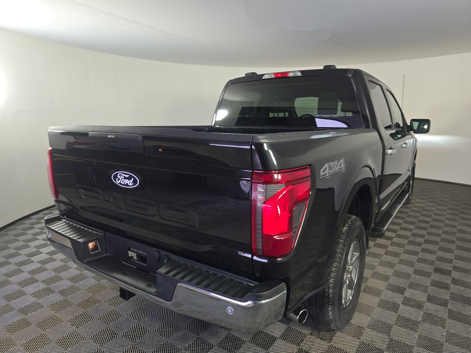 2025 Ford F-150 XLT AWD