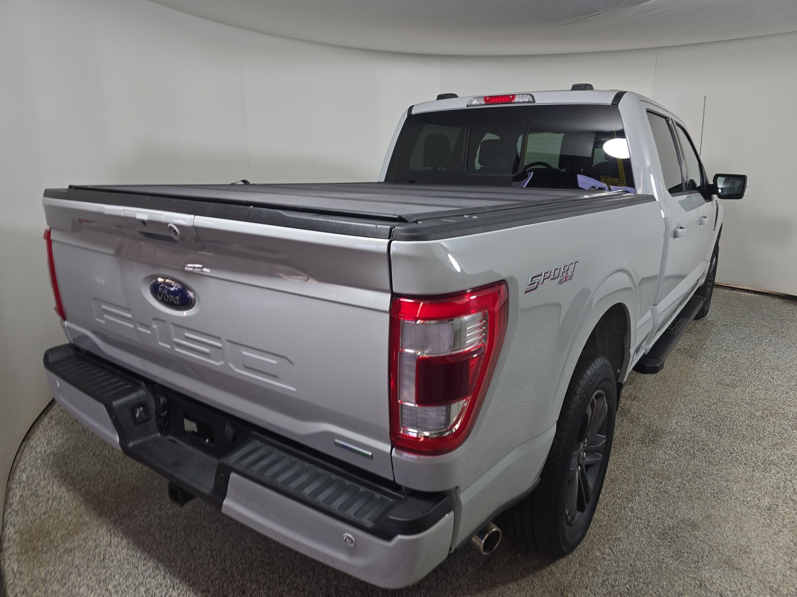 2023 Ford F-150 Lariat AWD