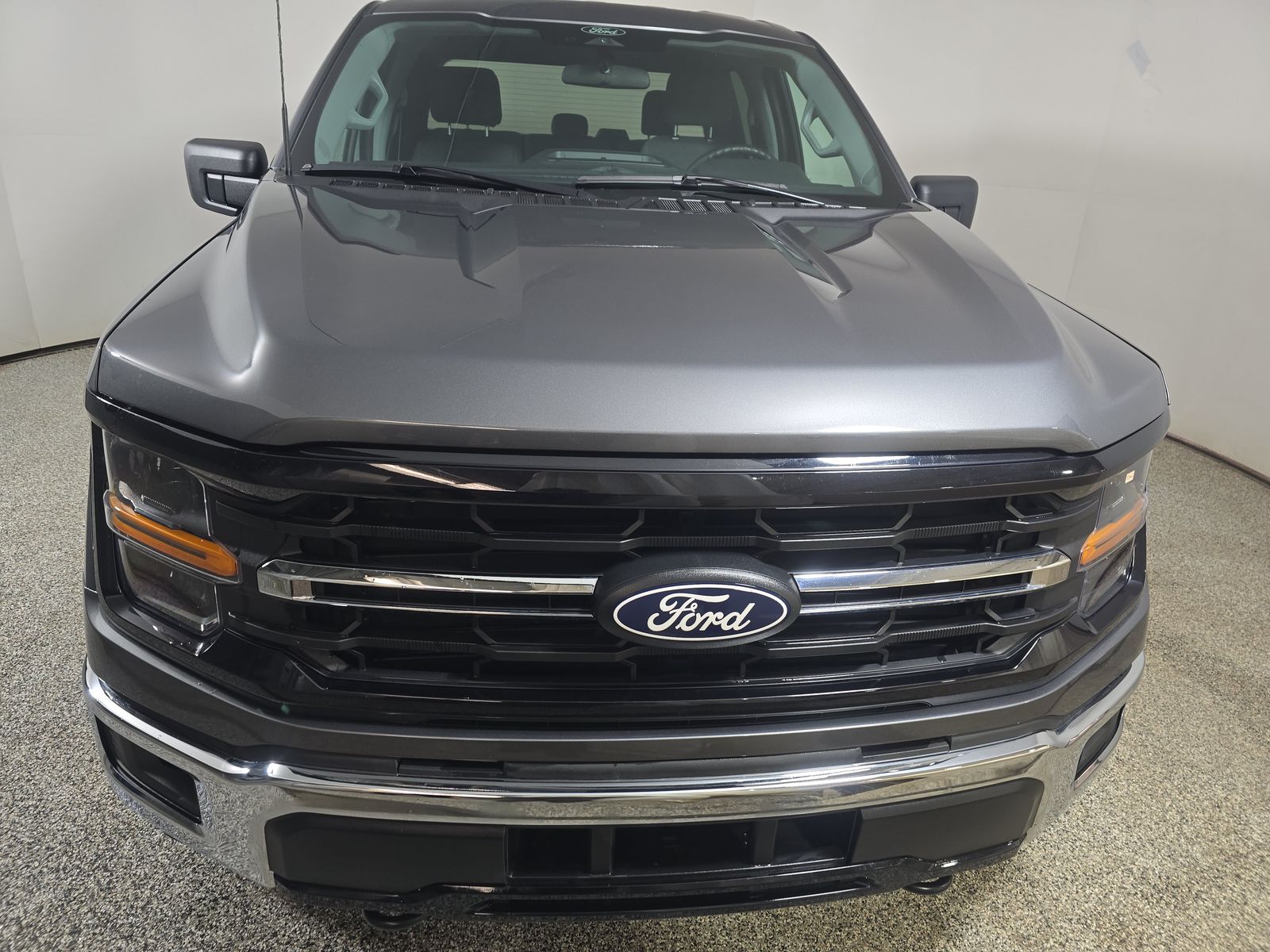 2025 Ford F-150 XLT AWD