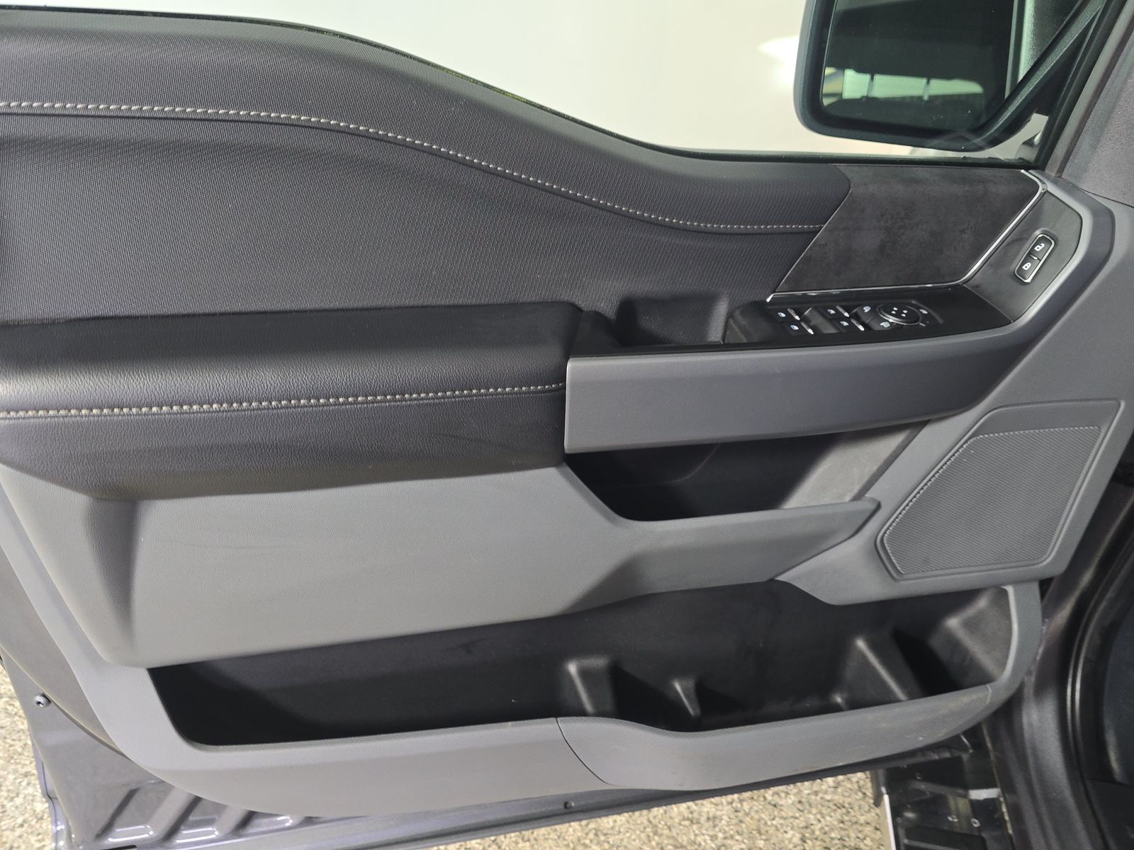 2025 Ford F-150 XLT AWD