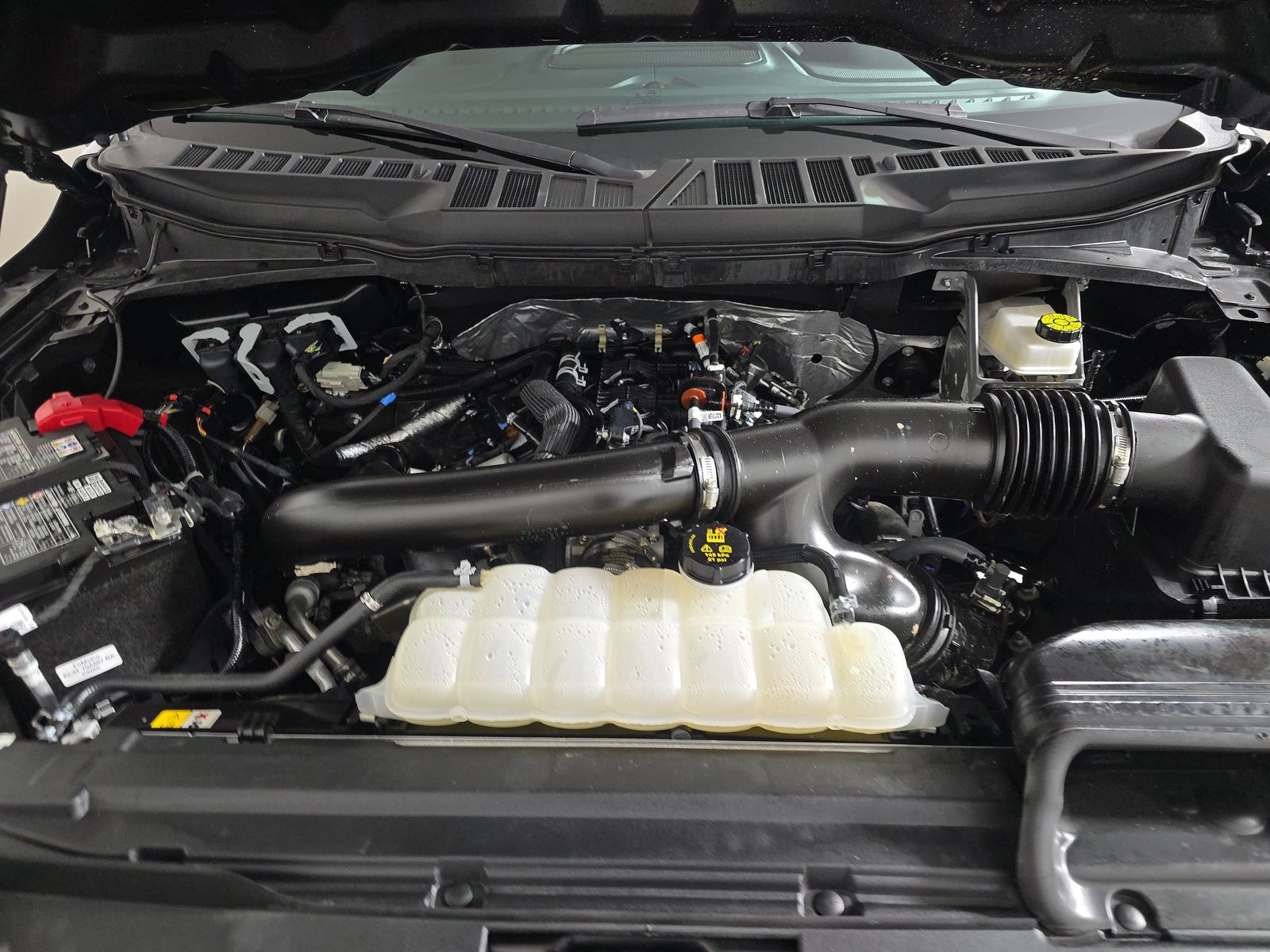 2025 Ford F-150 XLT AWD