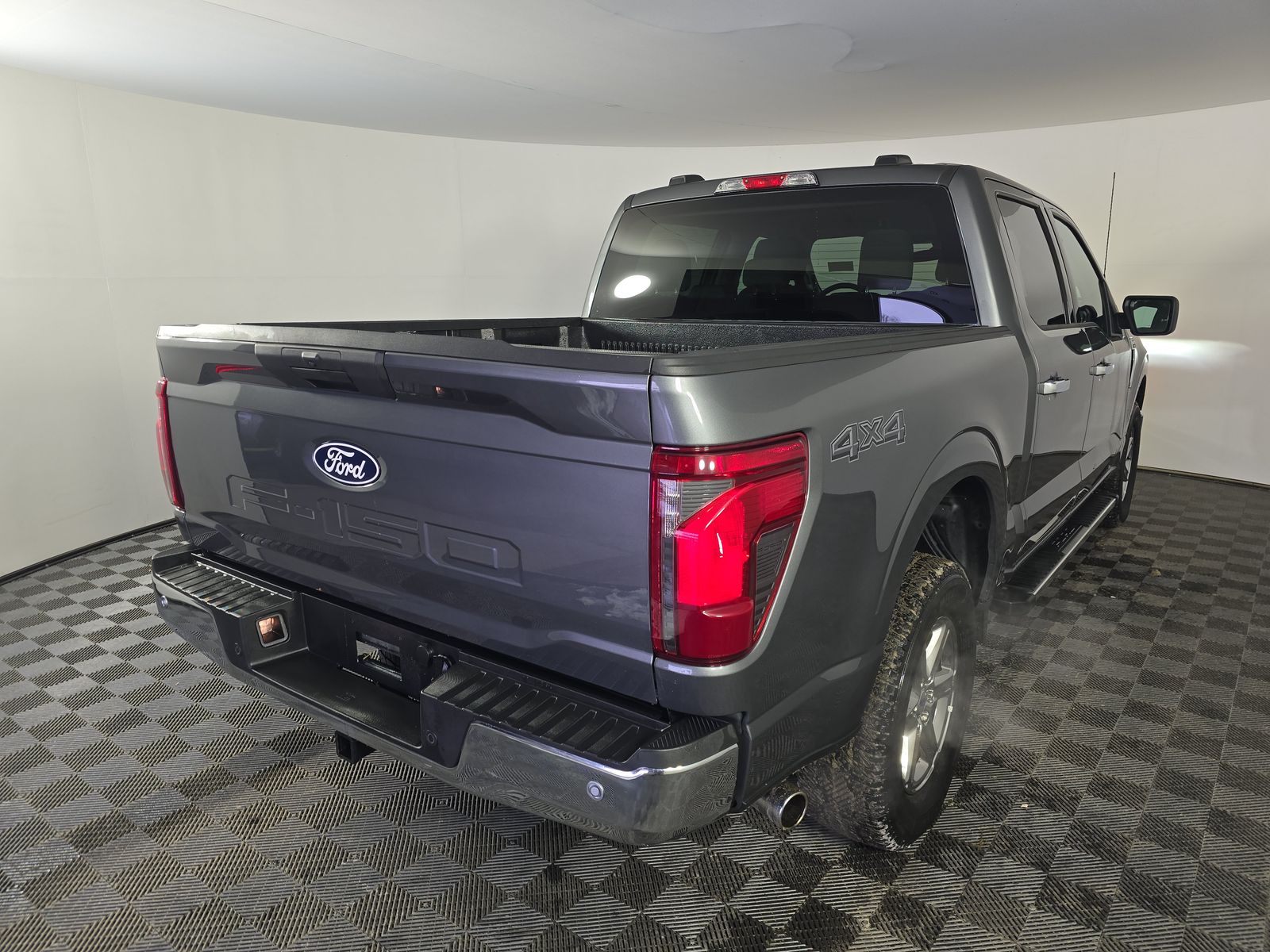 2025 Ford F-150 XLT AWD