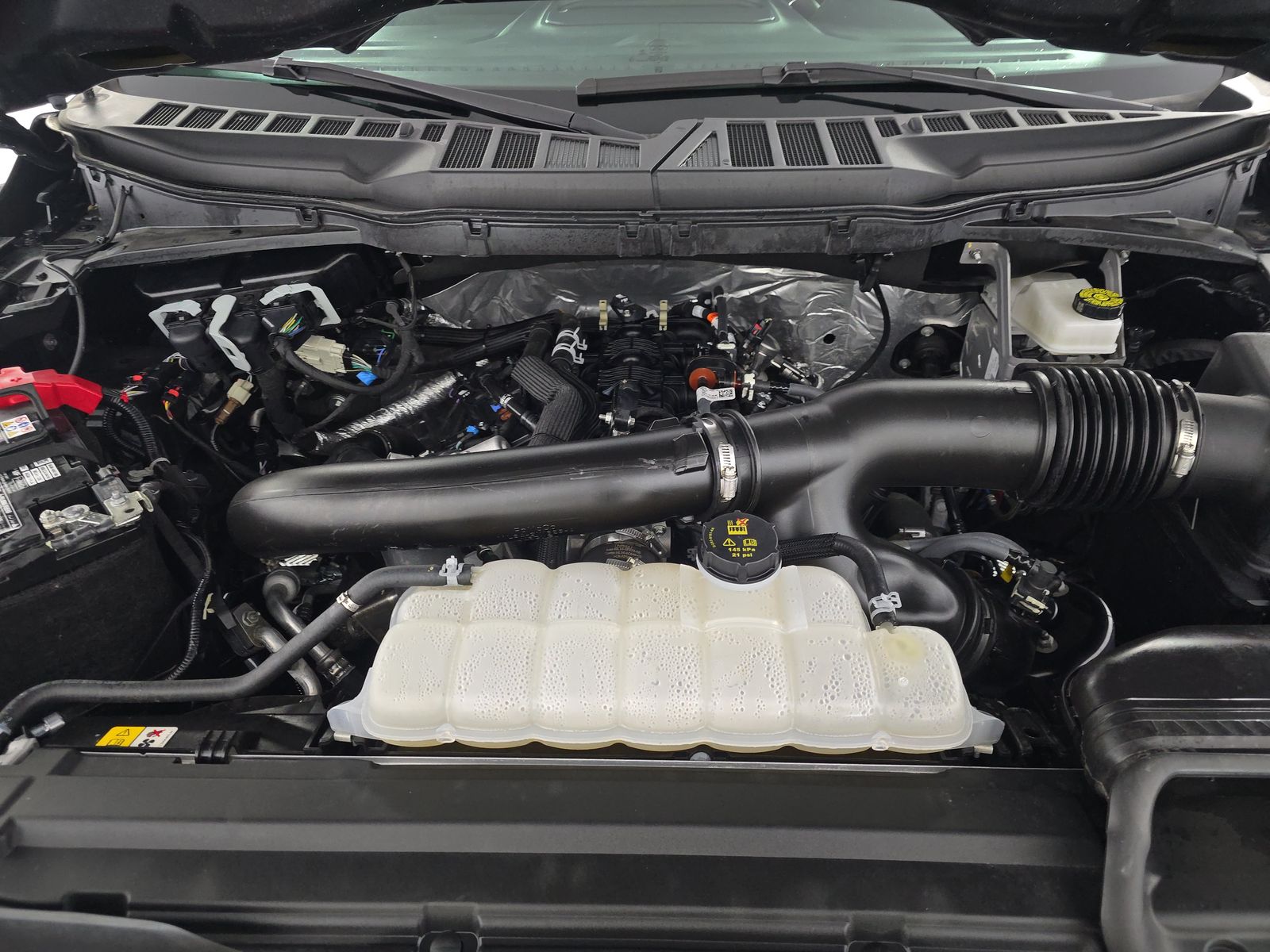 2025 Ford F-150 XLT AWD