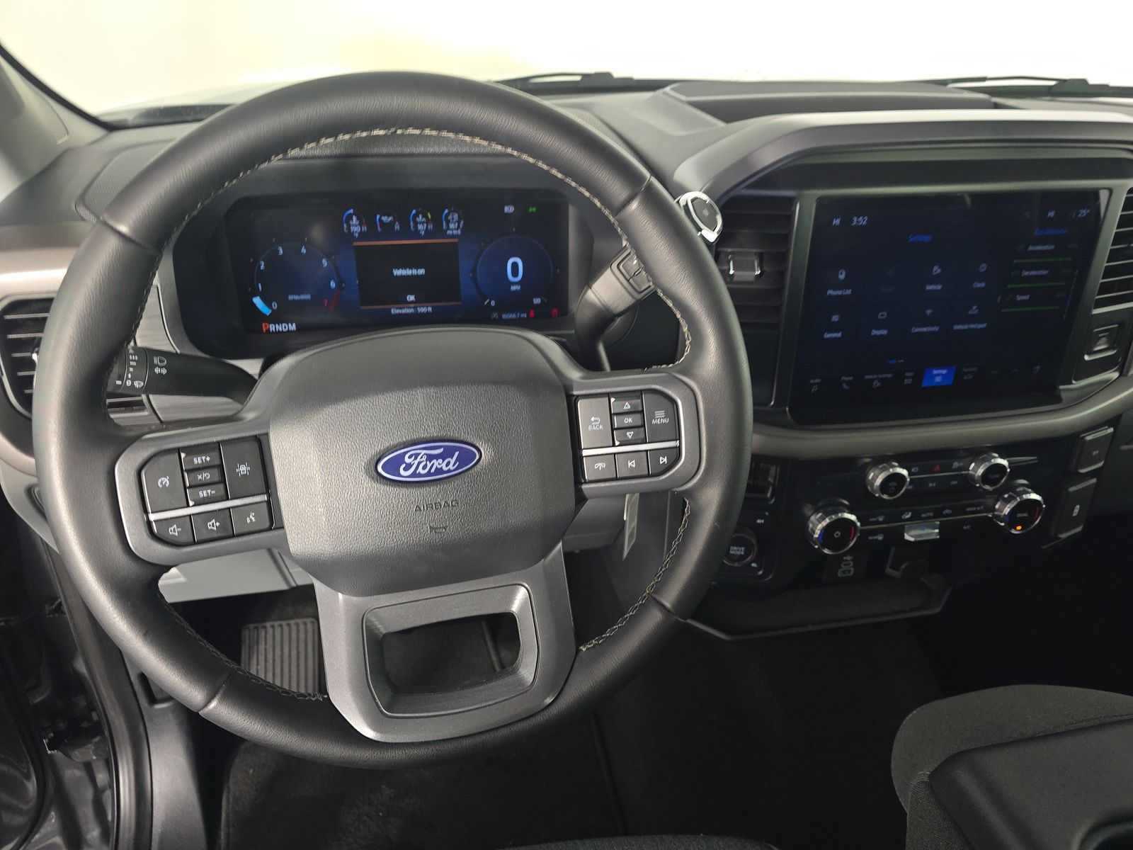 2025 Ford F-150 XLT AWD