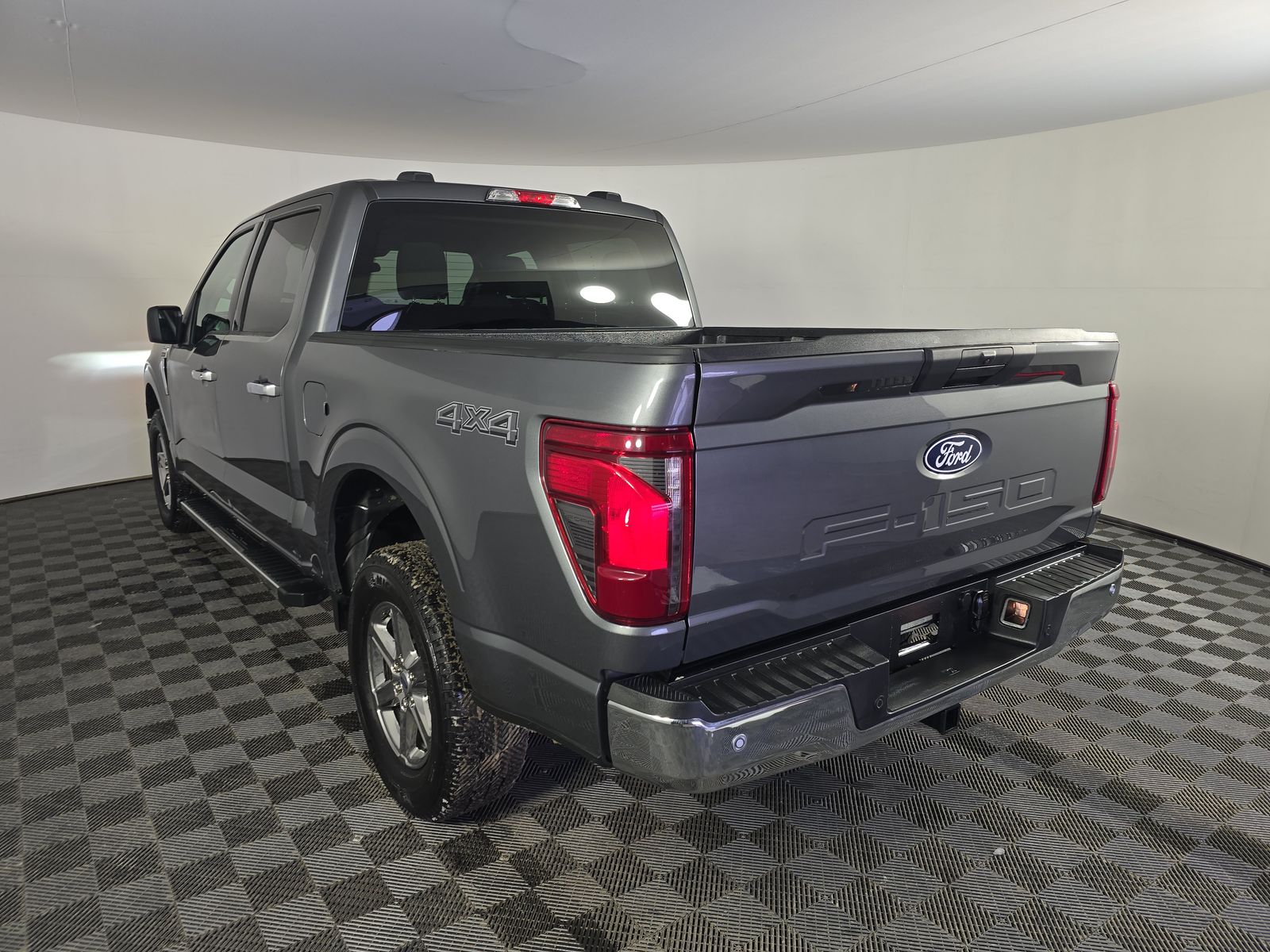 2025 Ford F-150 XLT AWD