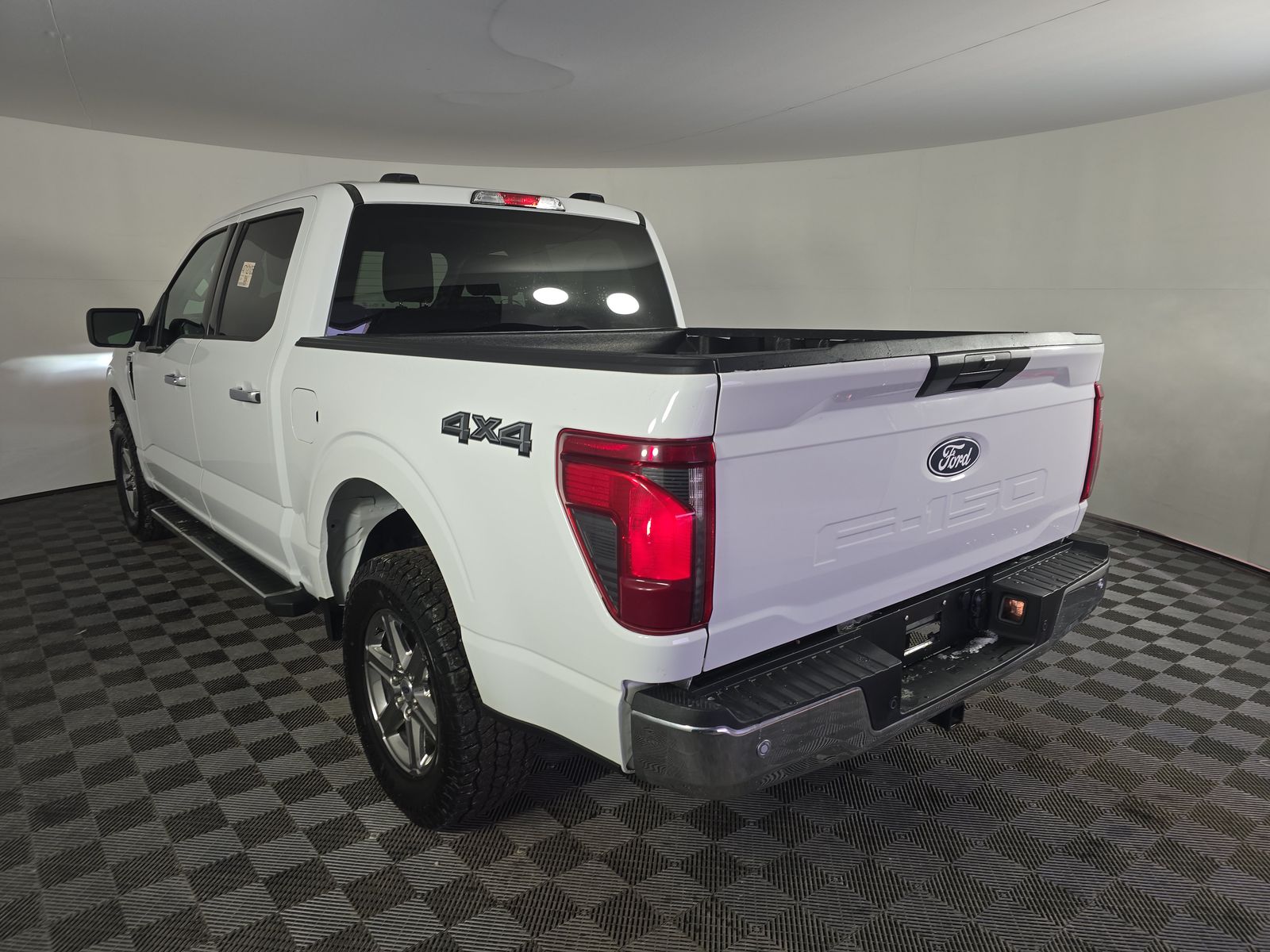 2025 Ford F-150 XLT AWD