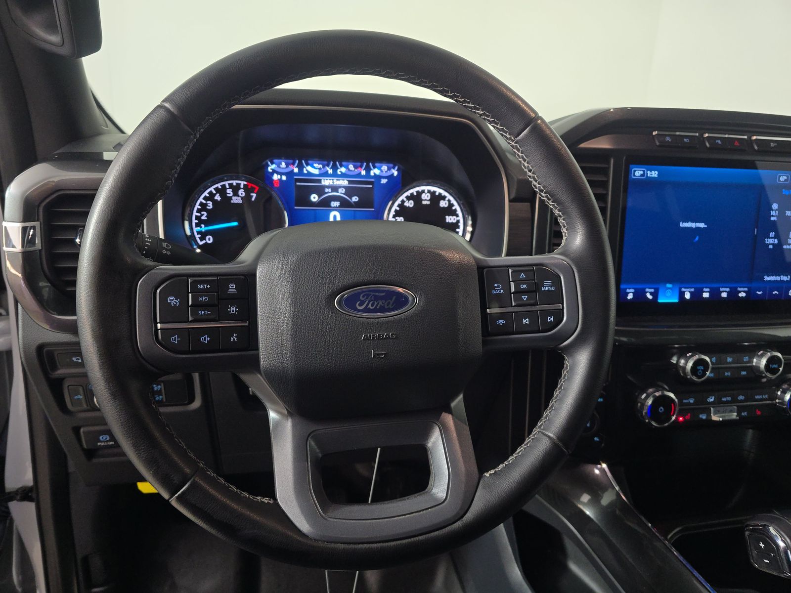 2023 Ford F-150 XLT AWD