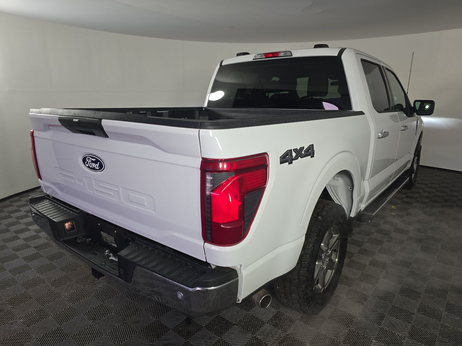 2025 Ford F-150 XLT AWD