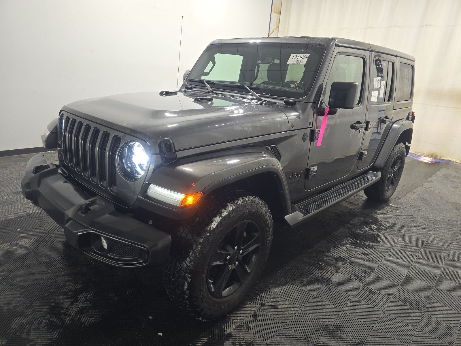 2022 Jeep Wrangler Unlimited Sahara Altitude Edition AWD