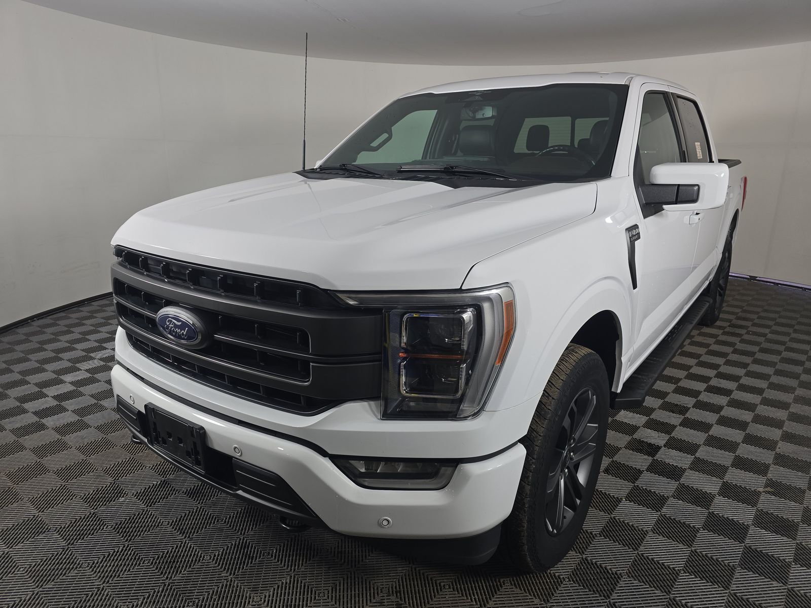 2023 Ford F-150 Lariat AWD