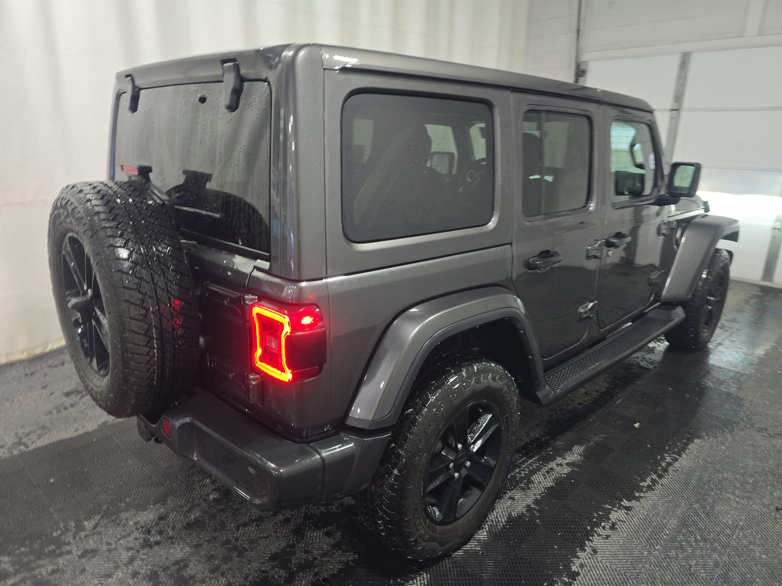 2022 Jeep Wrangler Unlimited Sahara Altitude Edition AWD