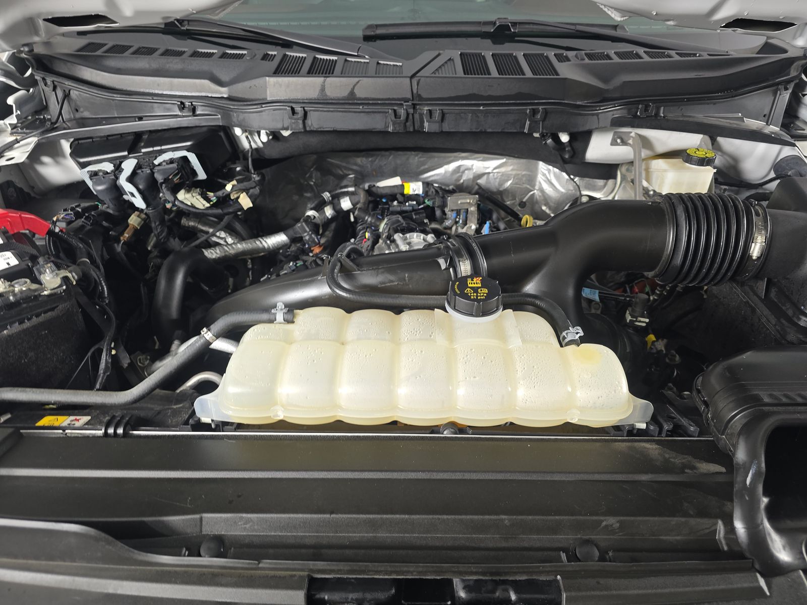 2023 Ford F-150 Lariat AWD