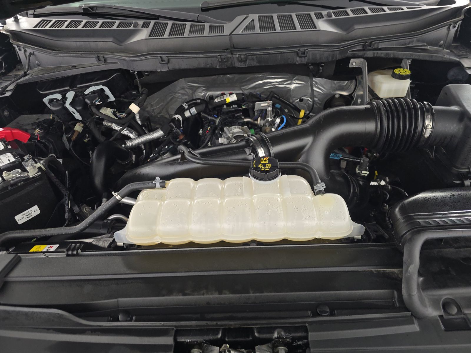 2023 Ford F-150 Lariat AWD