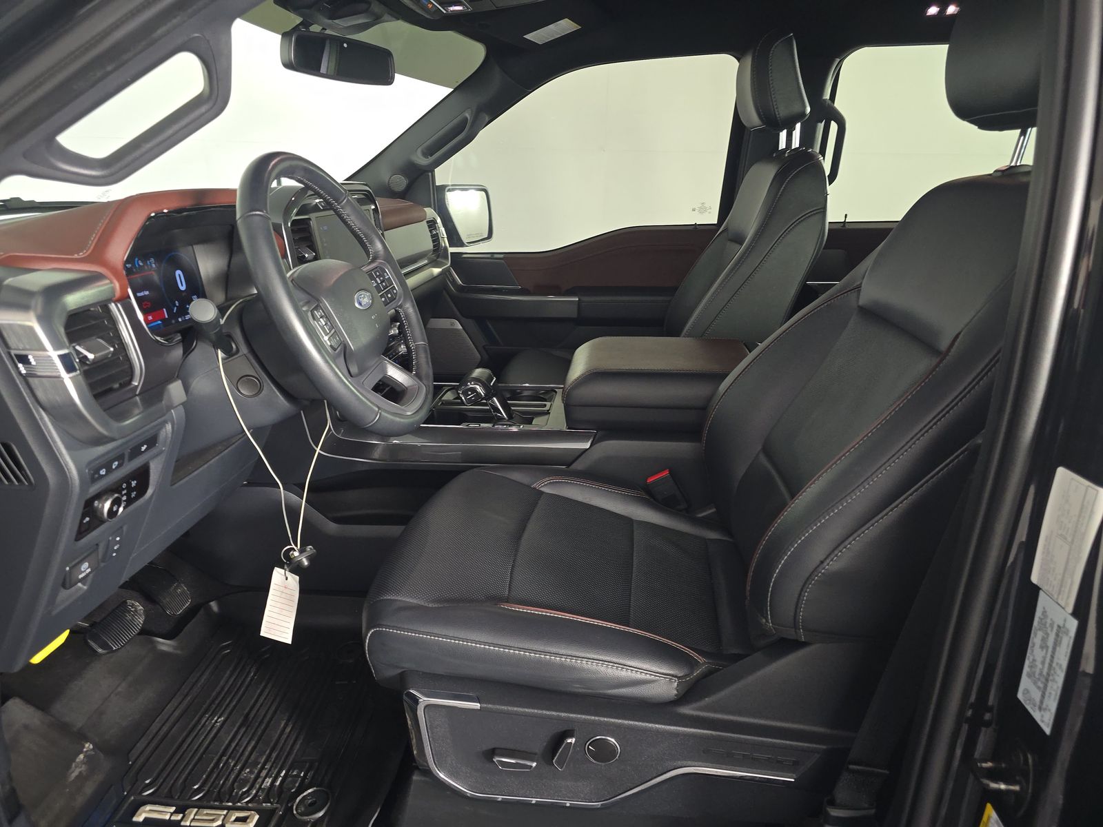 2023 Ford F-150 Lariat AWD