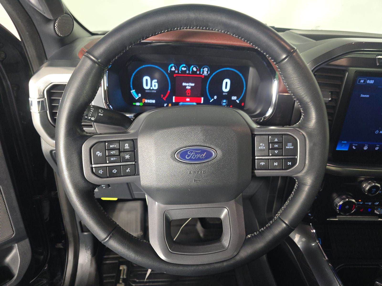 2023 Ford F-150 Lariat AWD