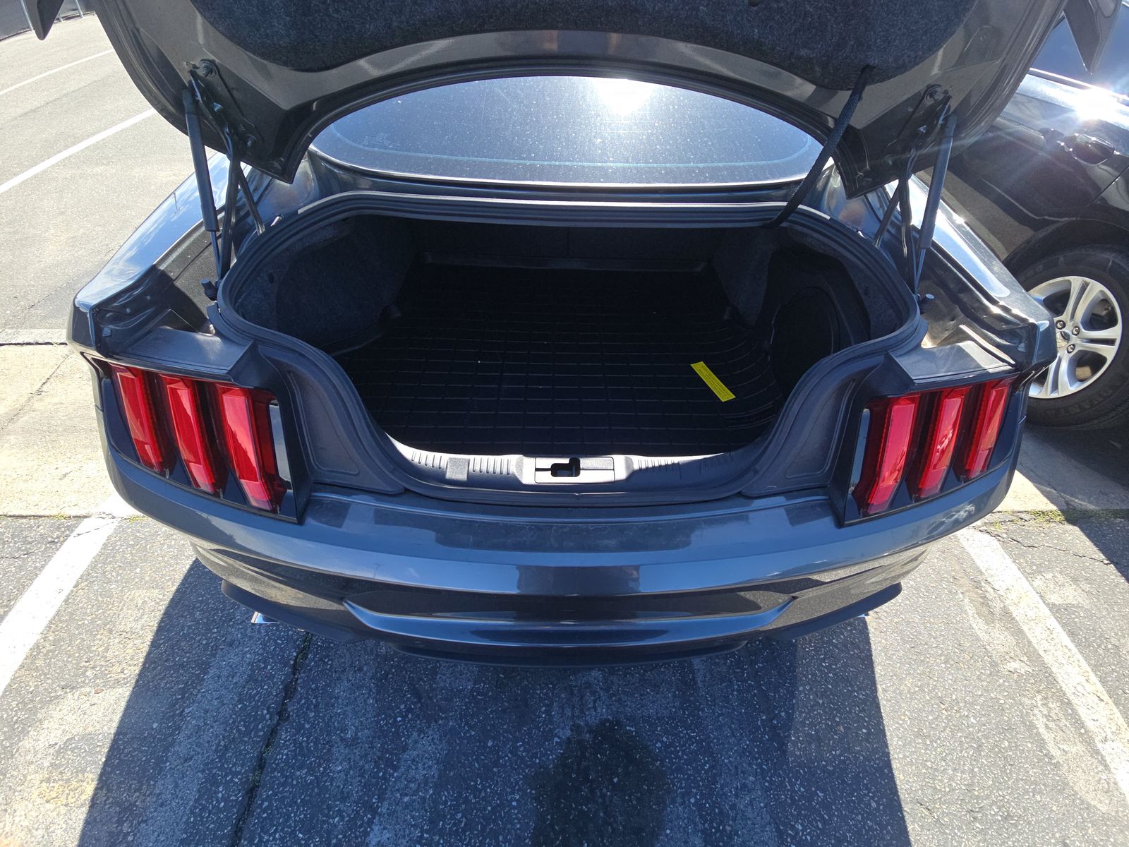 2020 Ford Mustang GT Premium RWD