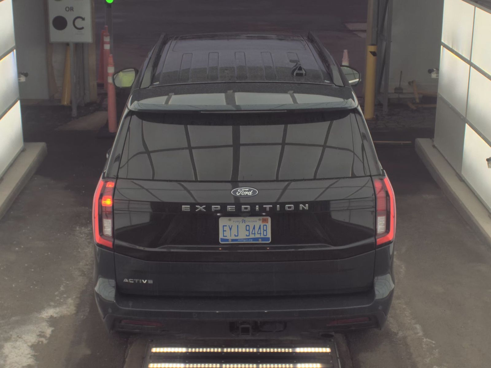 FORD EXPEDITION - 7