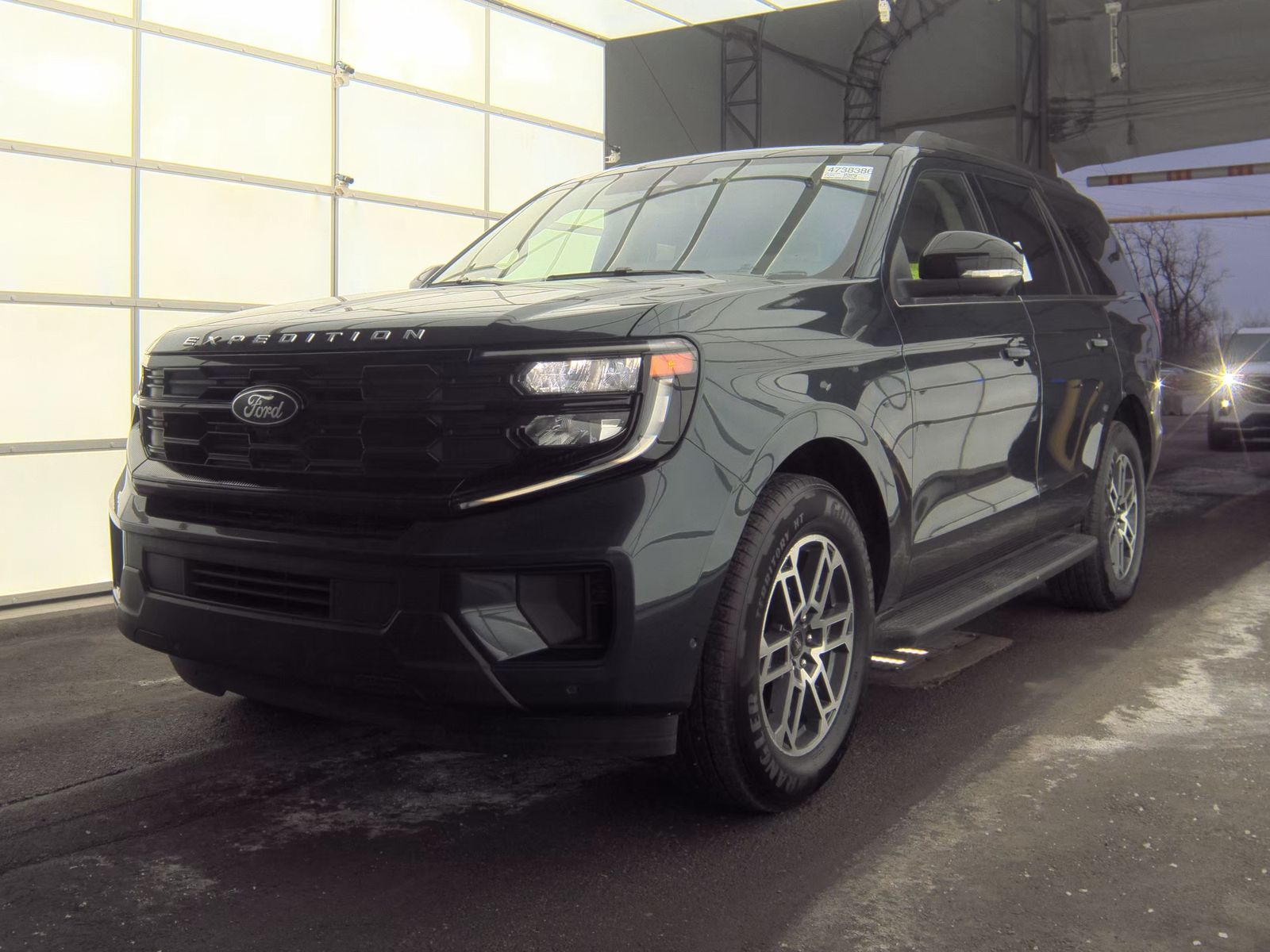 FORD EXPEDITION - 1