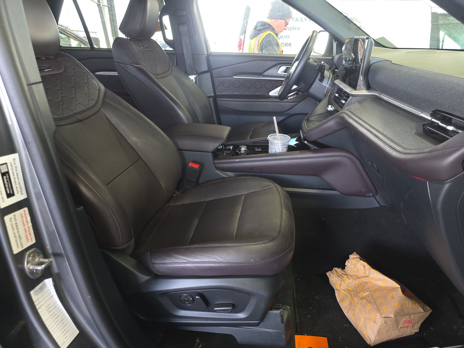 2025 Ford Explorer Platinum AWD