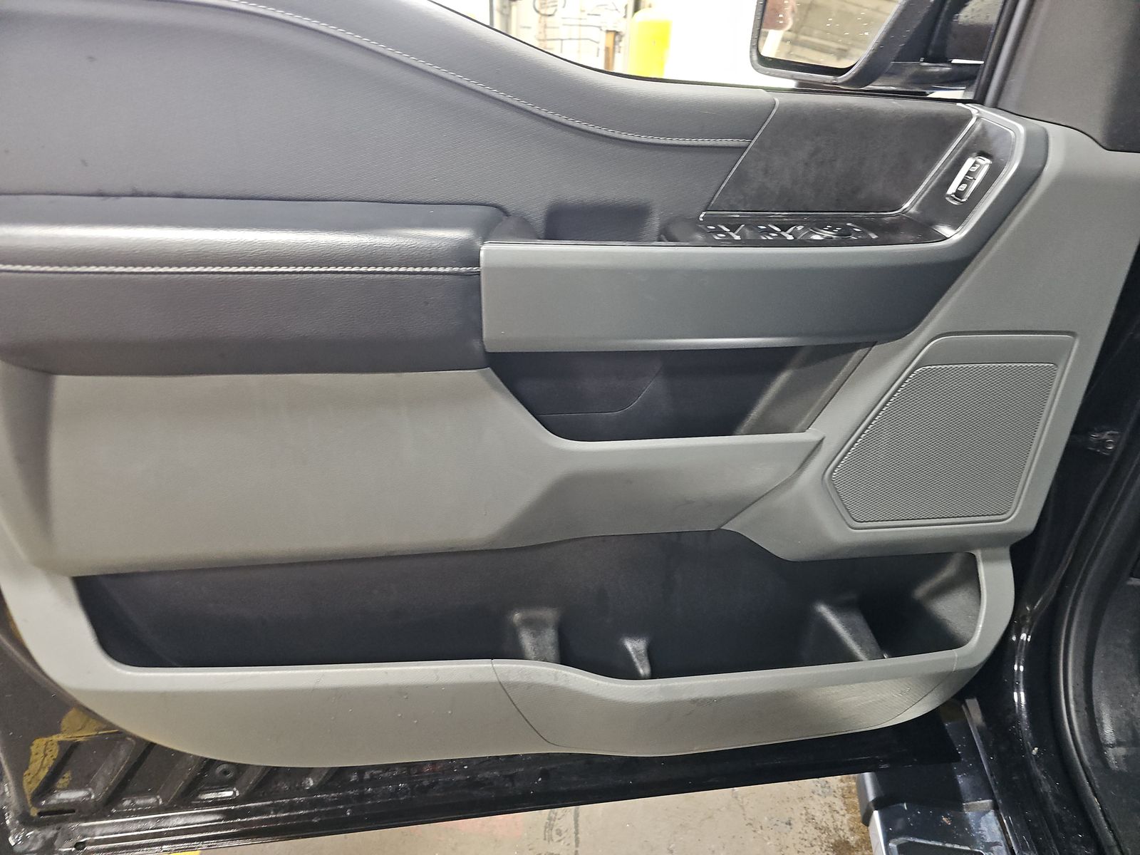 2024 Ford F-150 Hybrid XLT AWD