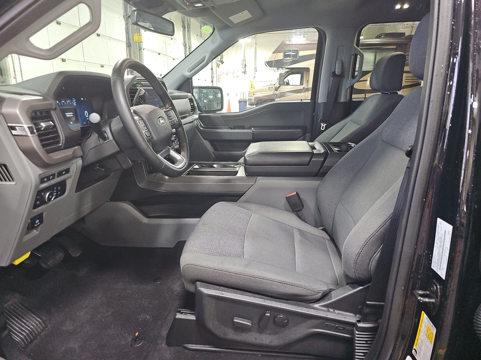 2024 Ford F-150 Hybrid XLT AWD