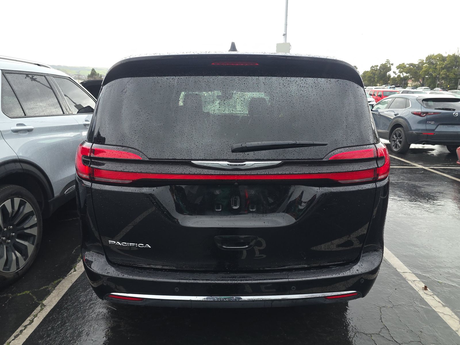 2024 Chrysler Pacifica Touring L FWD