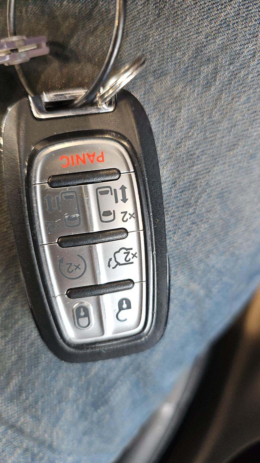 2024 Chrysler Pacifica Touring L FWD