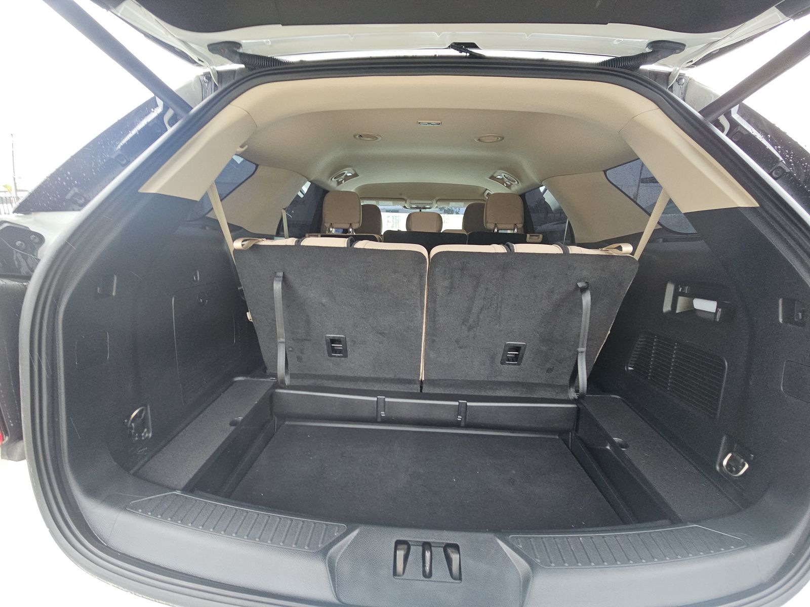 2022 Ford Explorer Base AWD