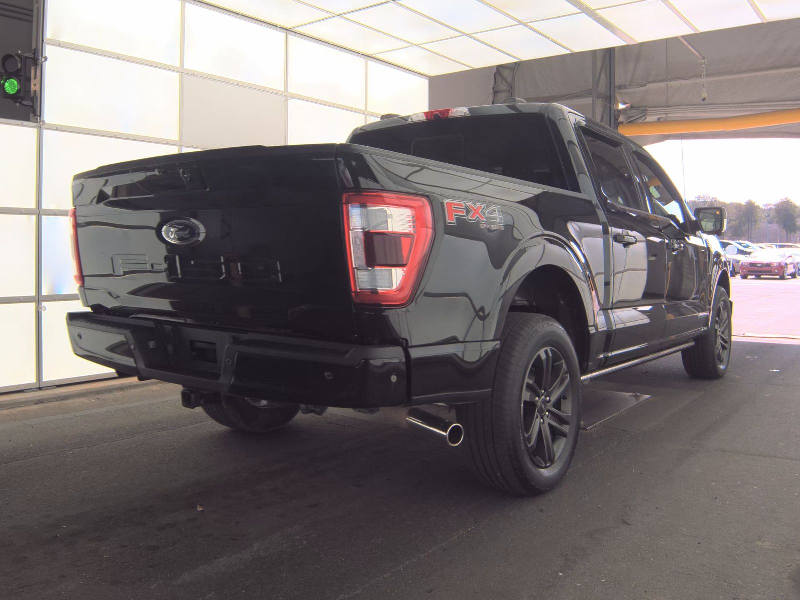 2022 Ford F-150 Hybrid Lariat AWD