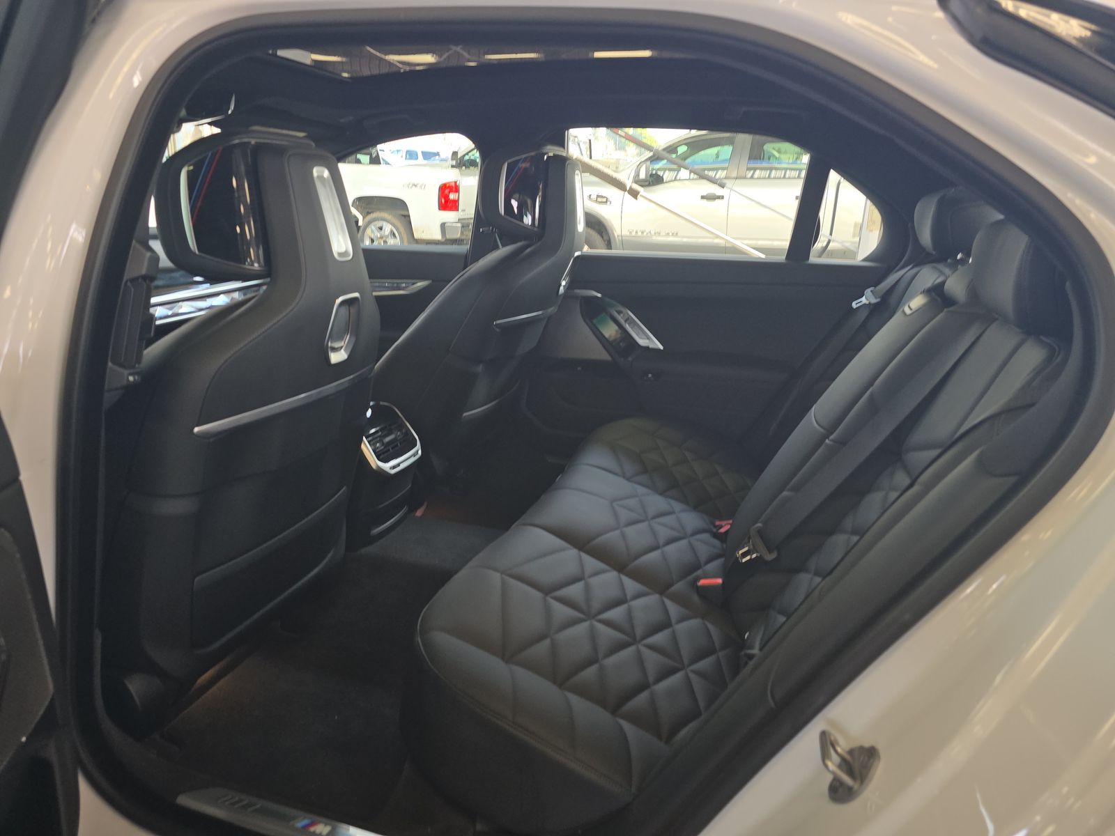 2025 BMW 7 Series 740i xDrive AWD