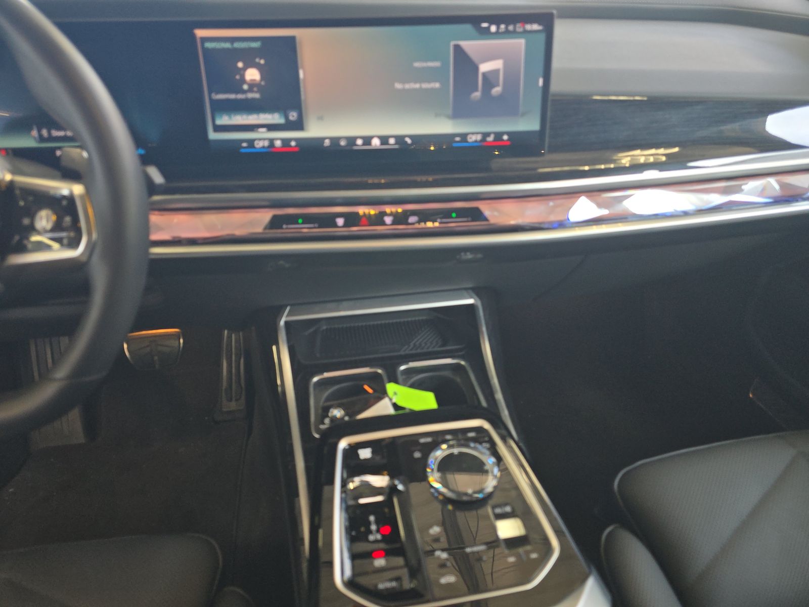 2025 BMW 7 Series 740i xDrive AWD