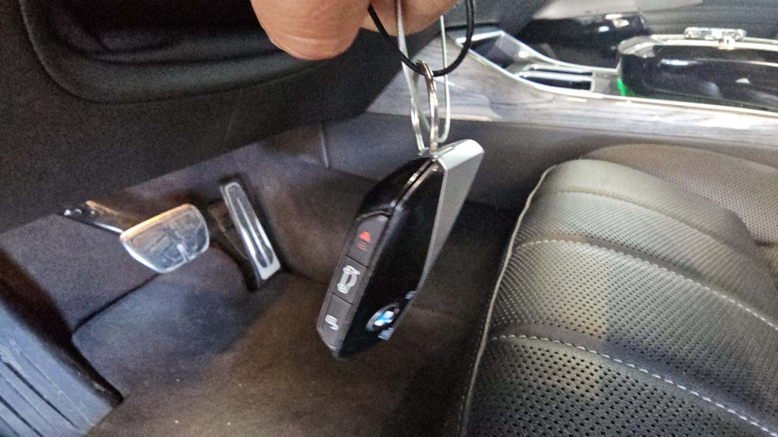 2025 BMW 7 Series 740i RWD