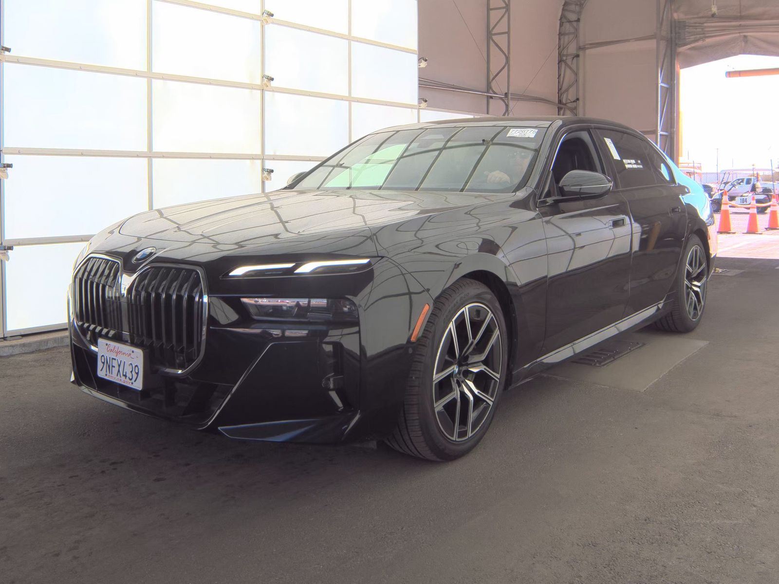 2025 BMW 7 Series 740i RWD