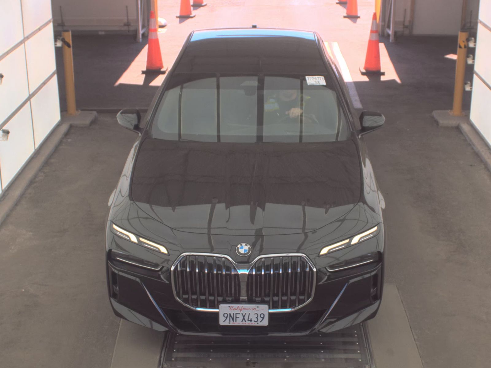 2025 BMW 7 Series 740i RWD