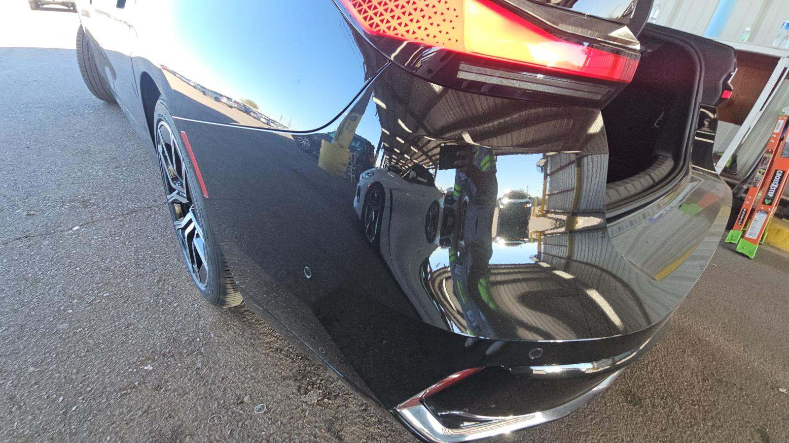 2025 BMW 7 Series 740i RWD