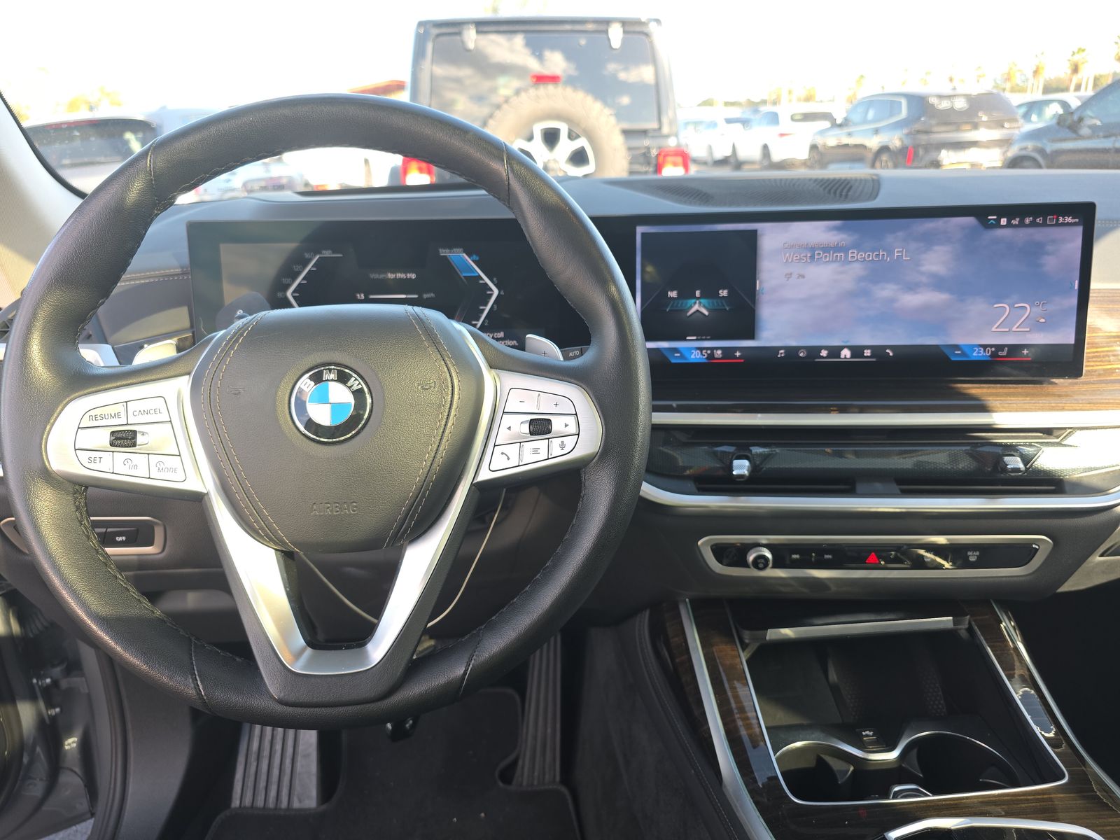 2025 BMW X7 xDrive40i AWD