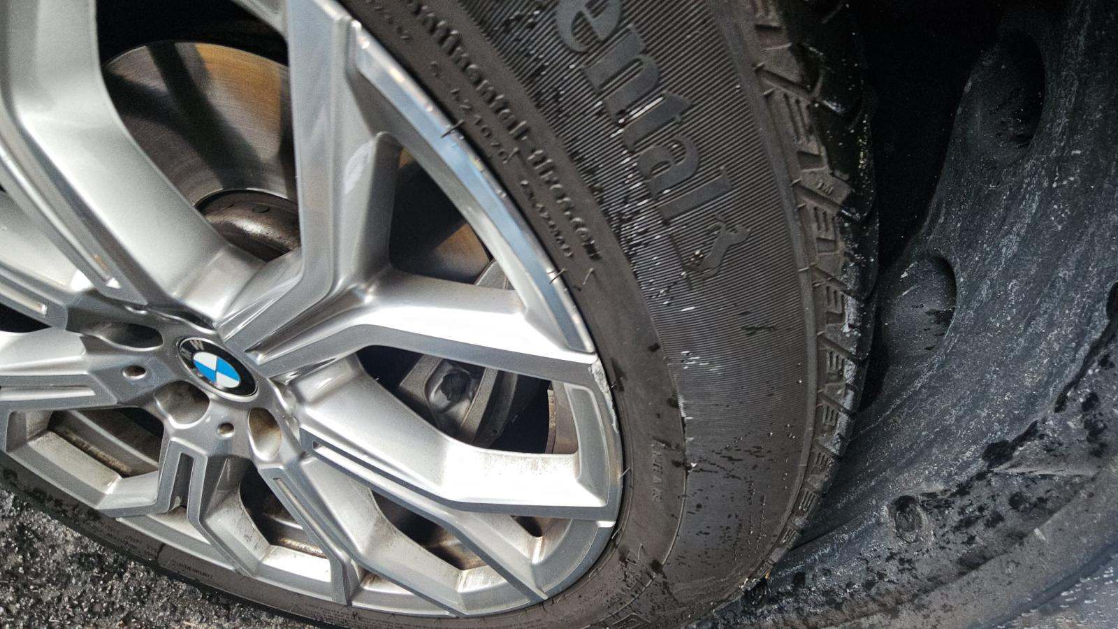 2025 BMW X7 xDrive40i AWD