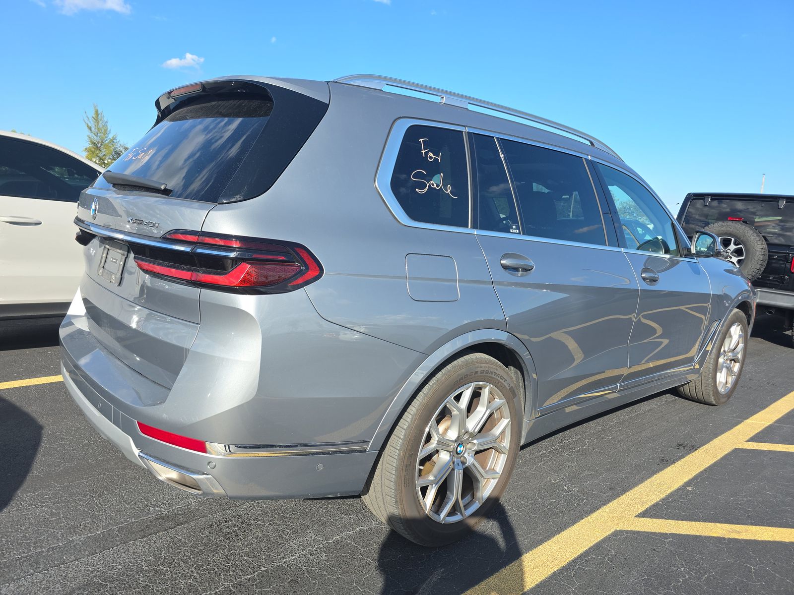 2025 BMW X7 xDrive40i AWD