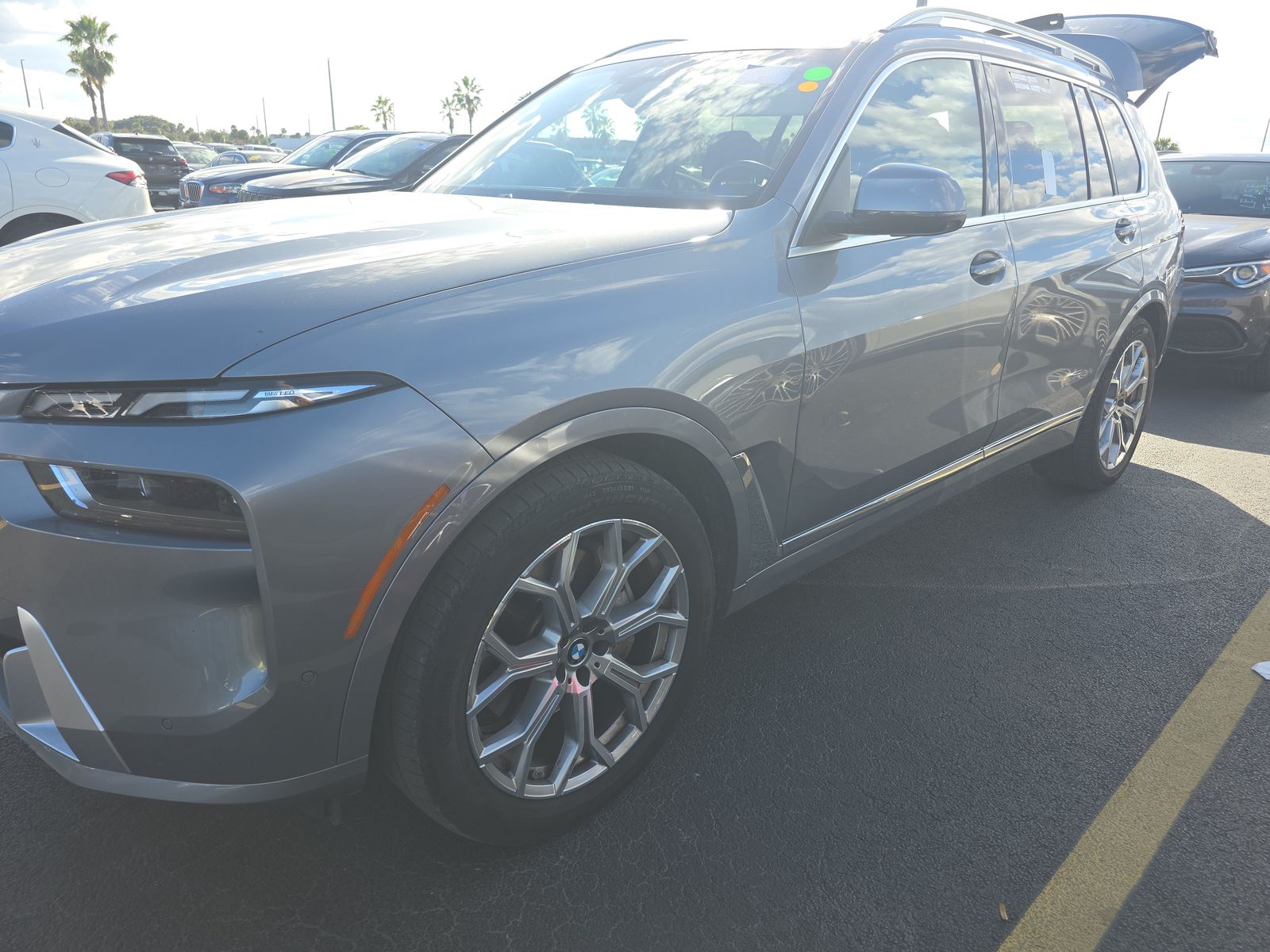 2025 BMW X7 xDrive40i AWD