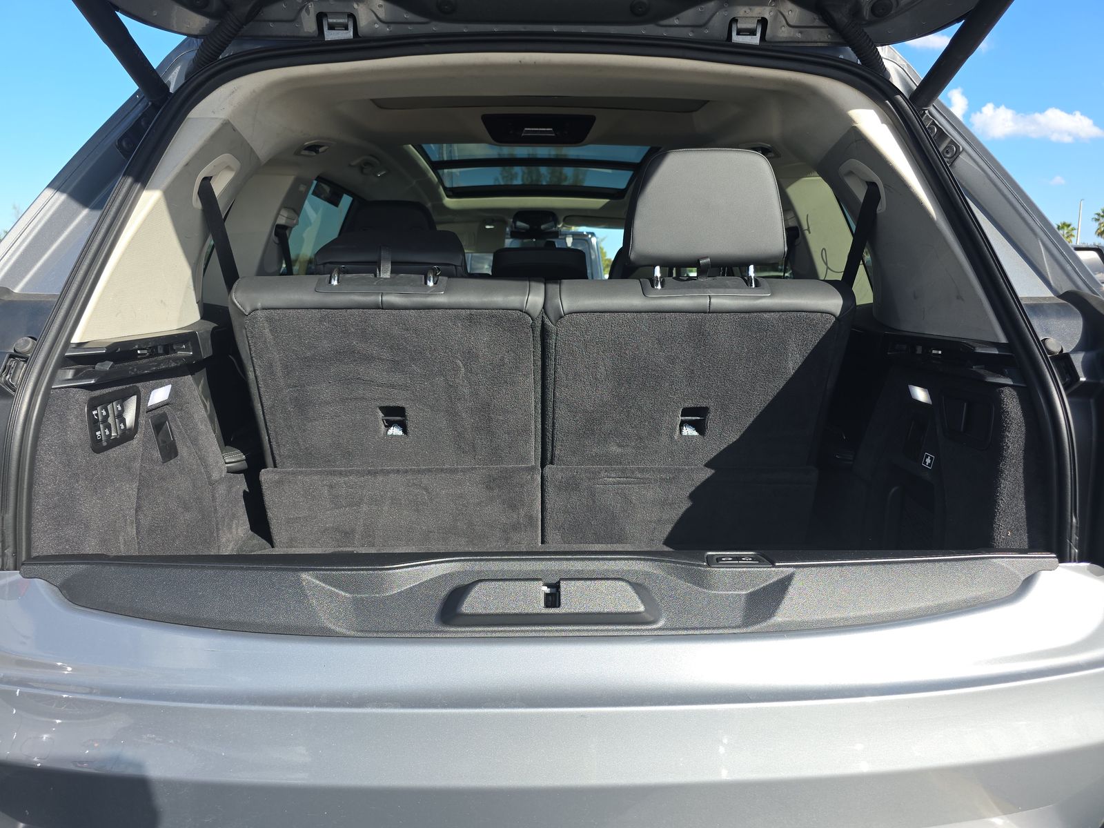 2025 BMW X7 xDrive40i AWD