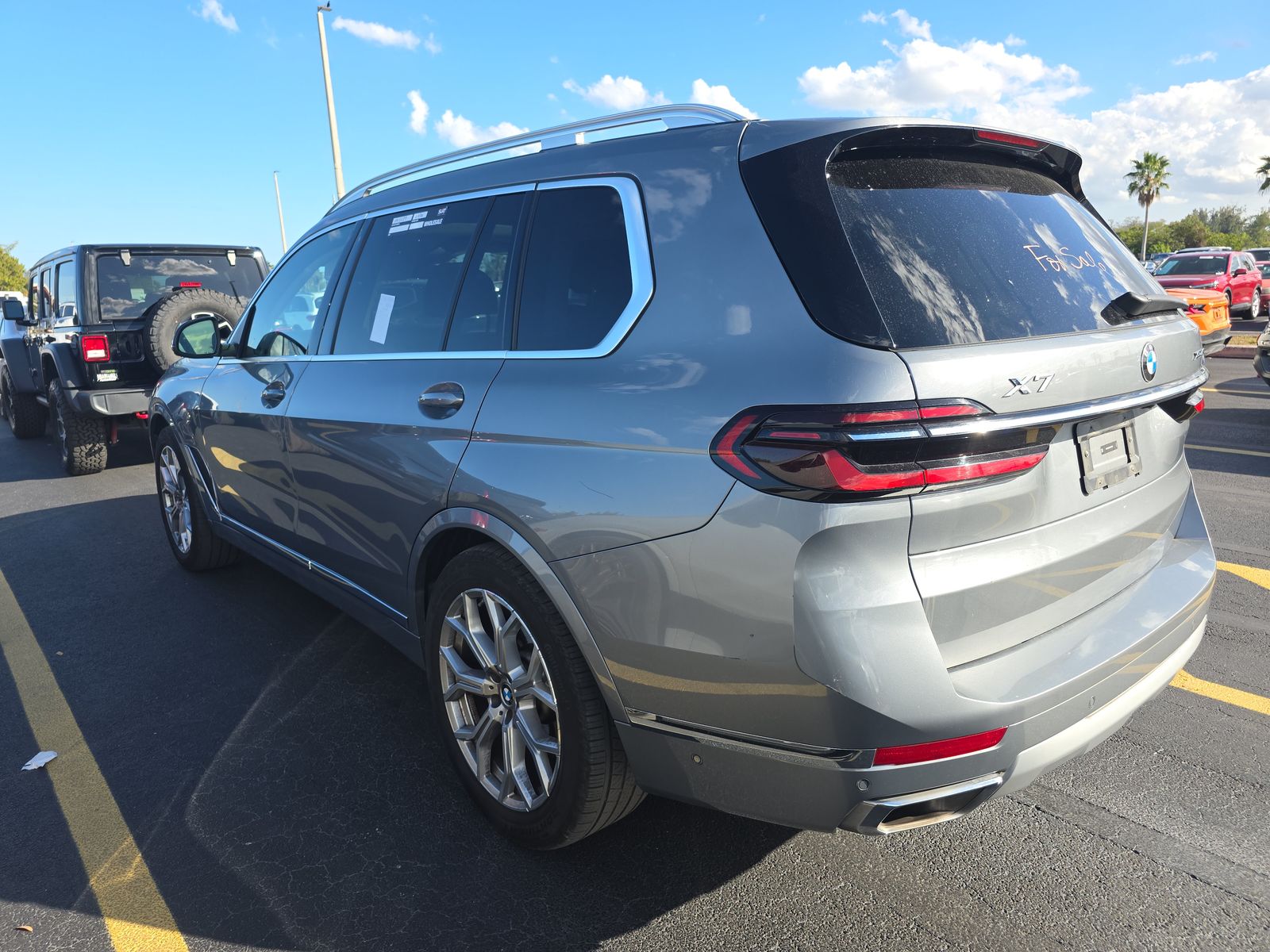 2025 BMW X7 xDrive40i AWD