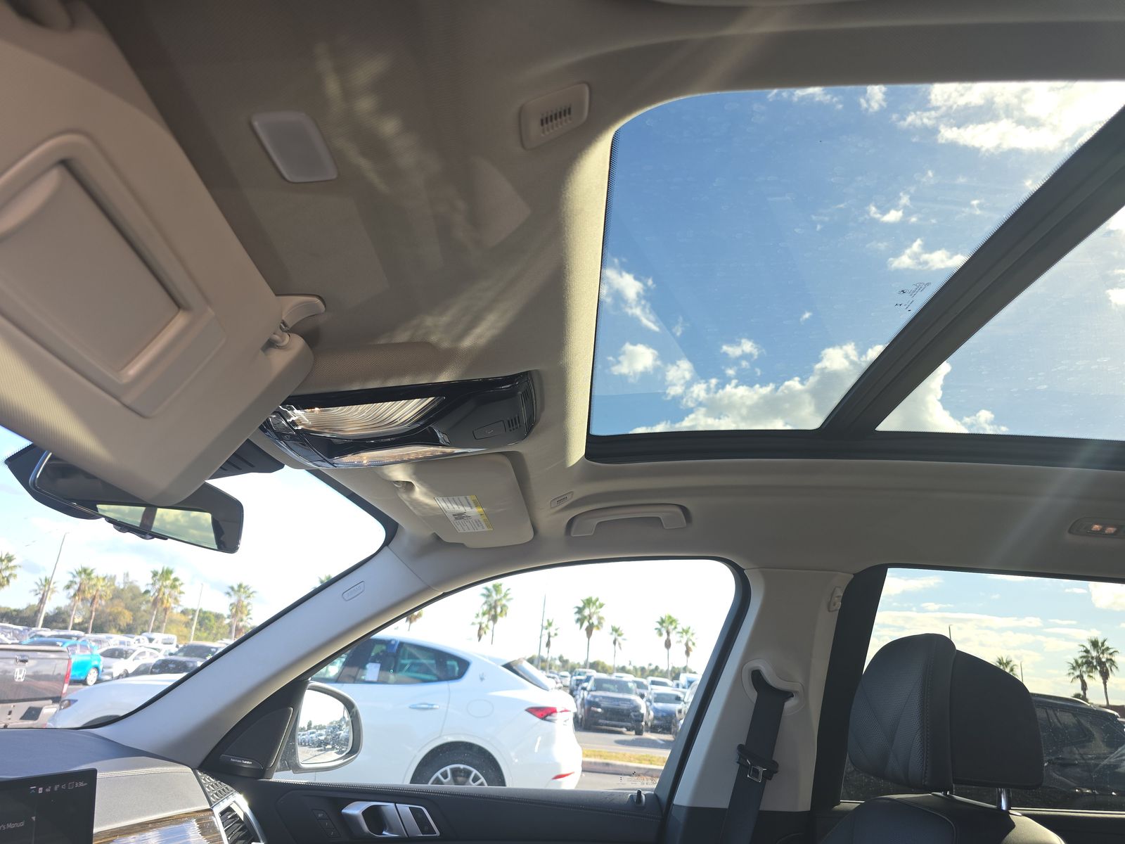 2025 BMW X7 xDrive40i AWD